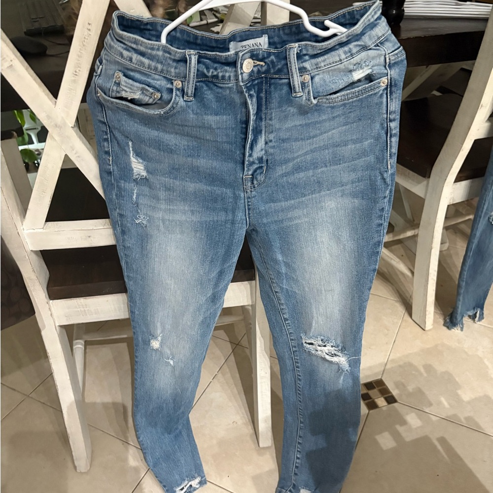 Zenana Medium Blue Ripped Skinny Jeans
